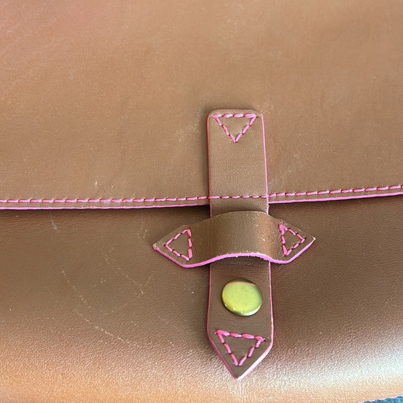 IIBeCa by Joy Gryson Duane Leather Crossbody Bag - Picture 15 of 16